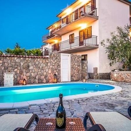Bubi Apartments Malinska Kültér fotó