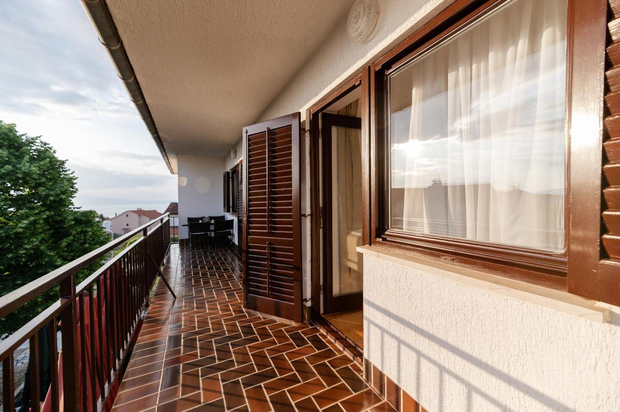 Bubi Apartments Malinska Kültér fotó