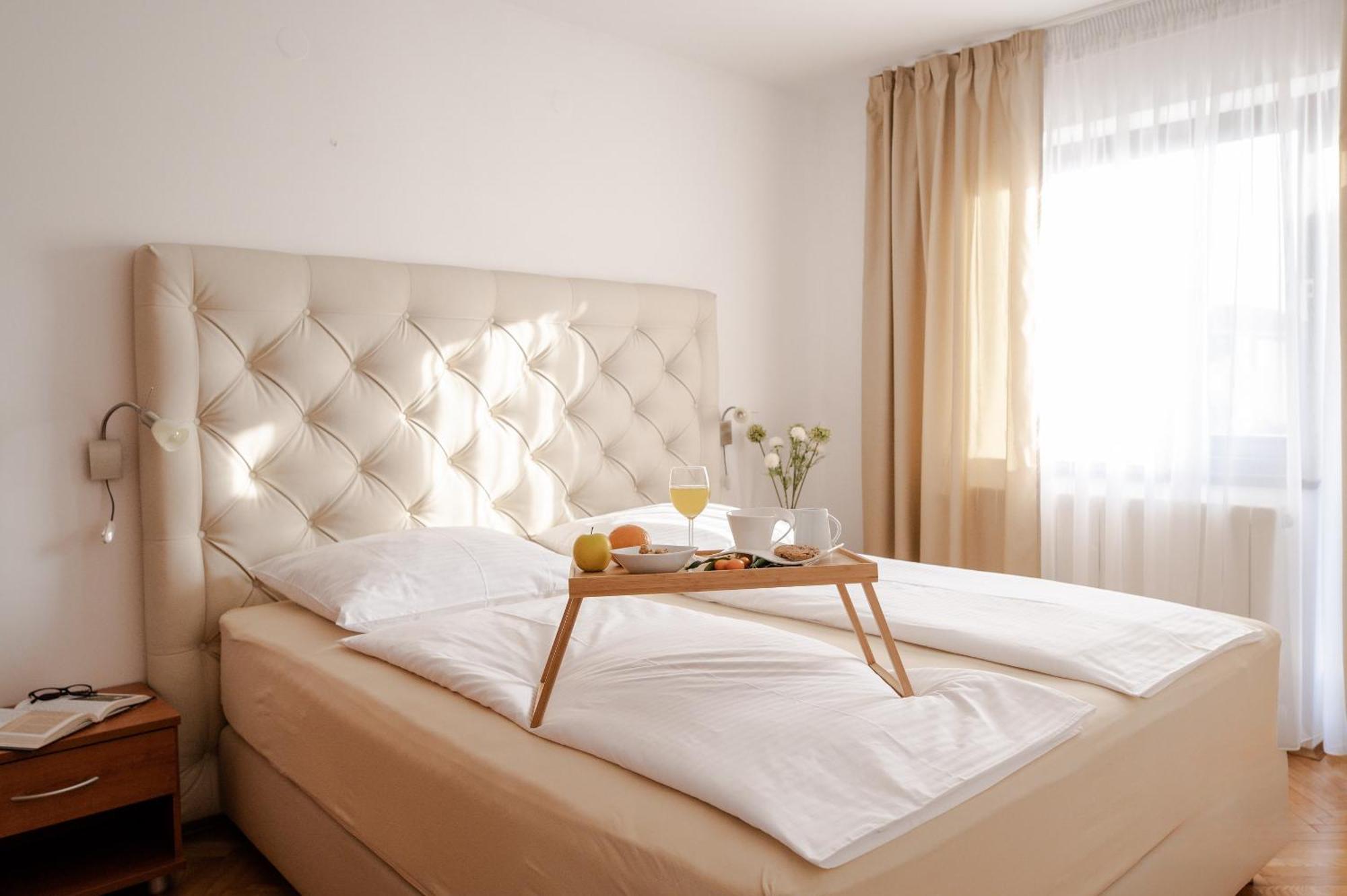Bubi Apartments Malinska Kültér fotó