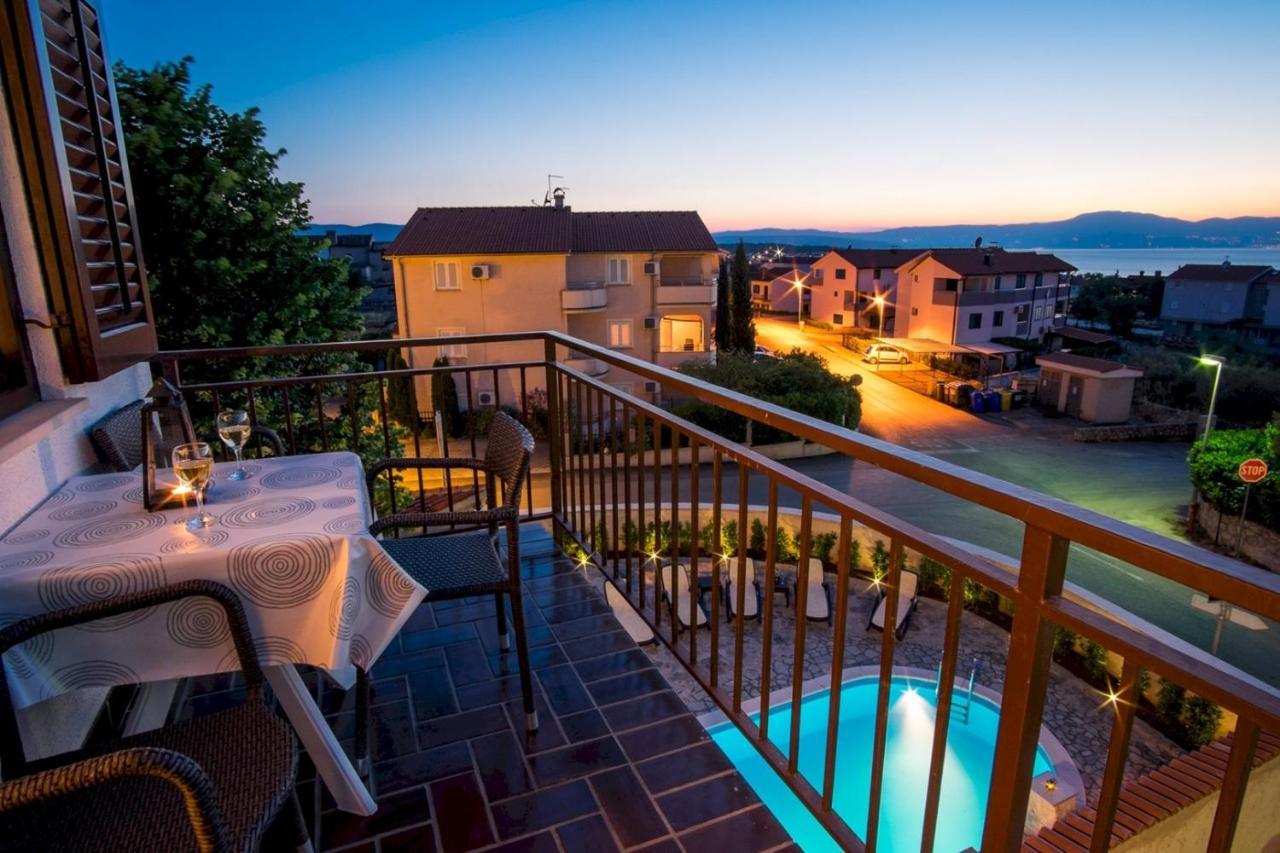 Bubi Apartments Malinska Kültér fotó