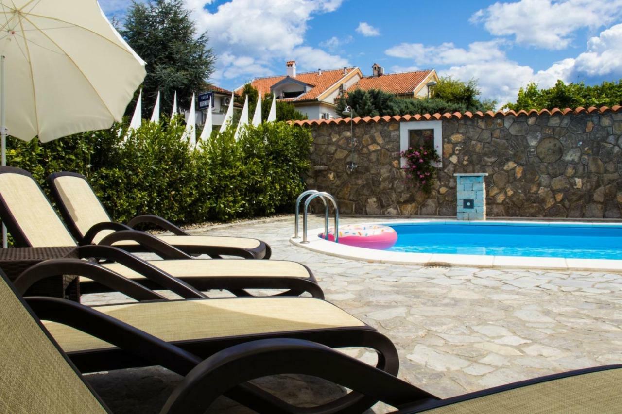 Bubi Apartments Malinska Kültér fotó