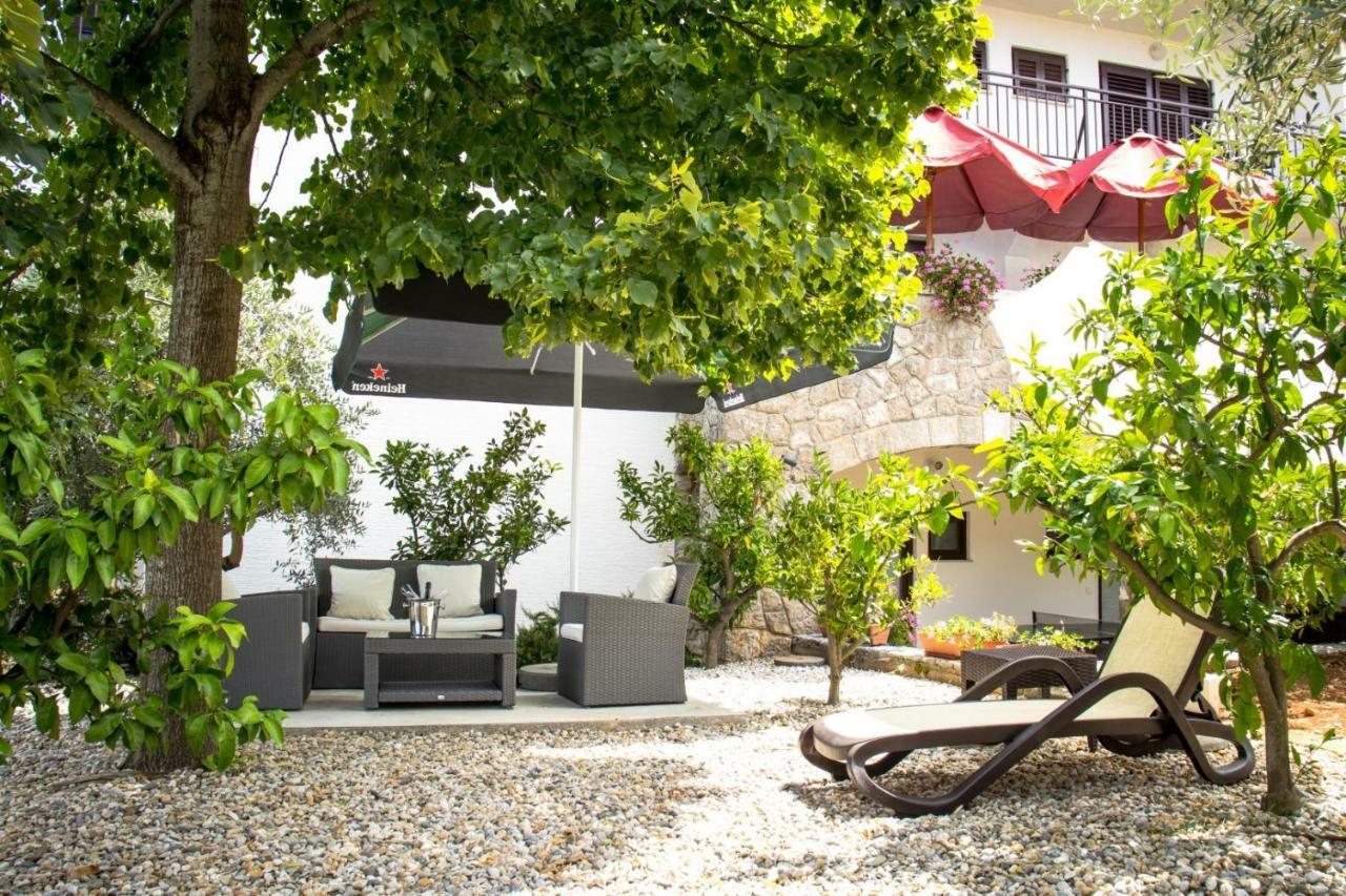Bubi Apartments Malinska Kültér fotó