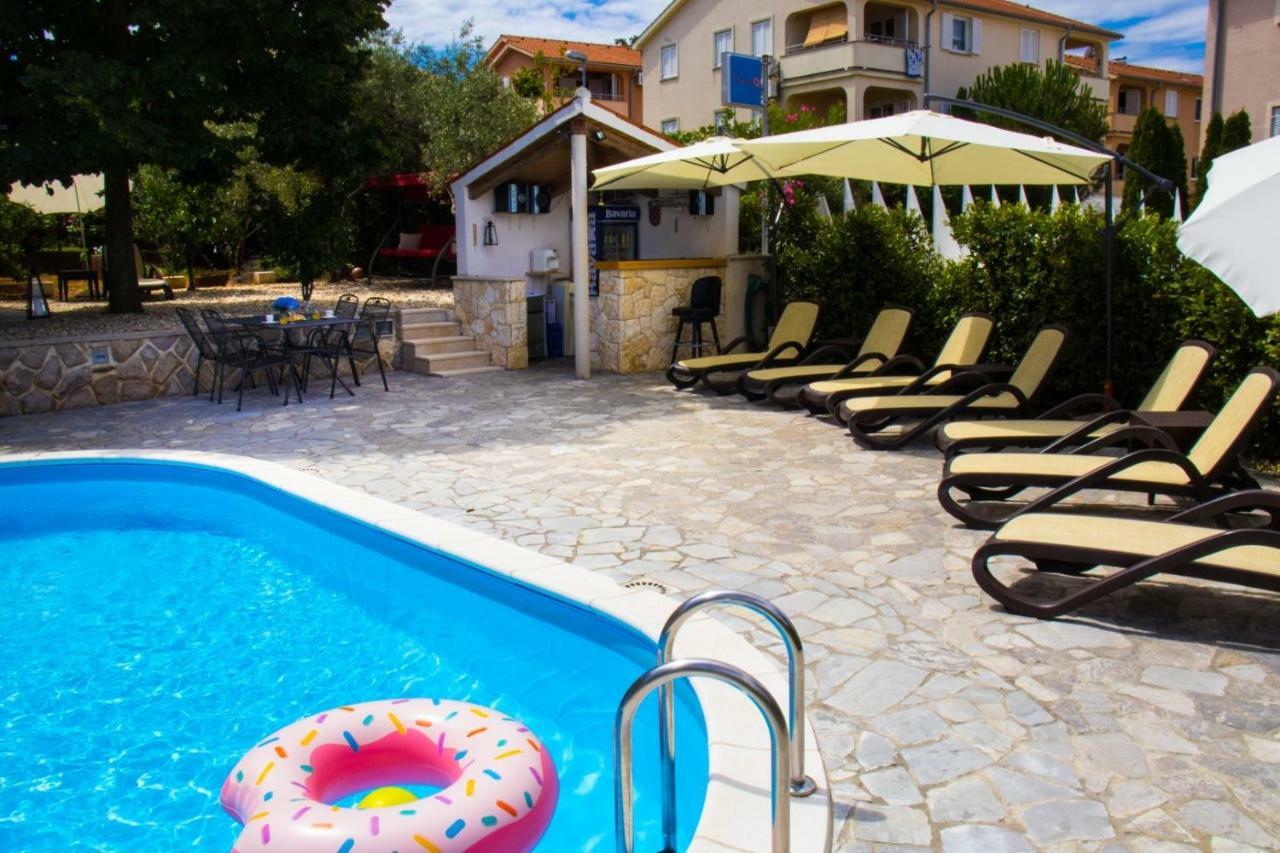 Bubi Apartments Malinska Kültér fotó